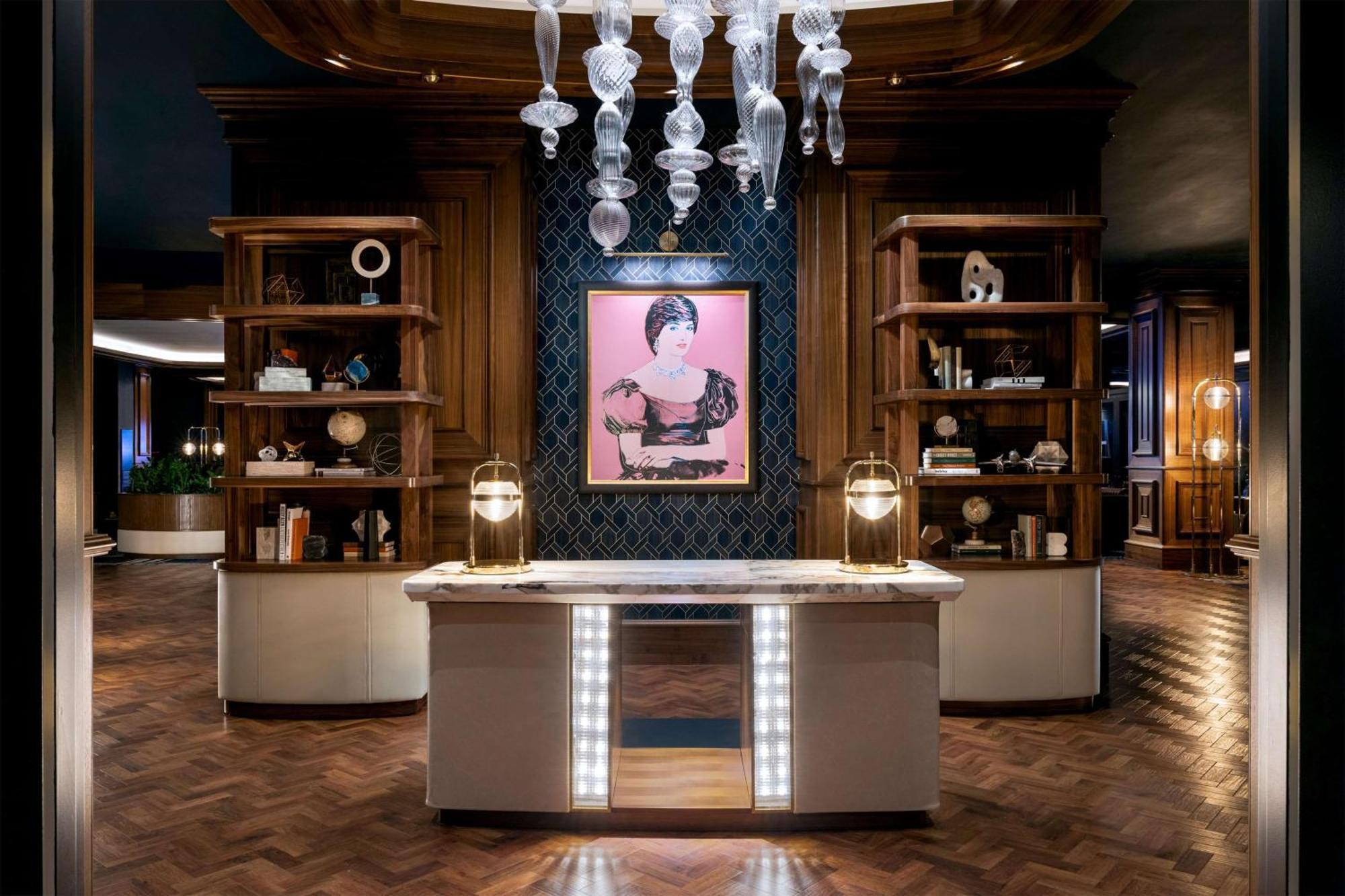 Conrad Las Vegas At Resorts World Ngoại thất bức ảnh The interior of the hotel