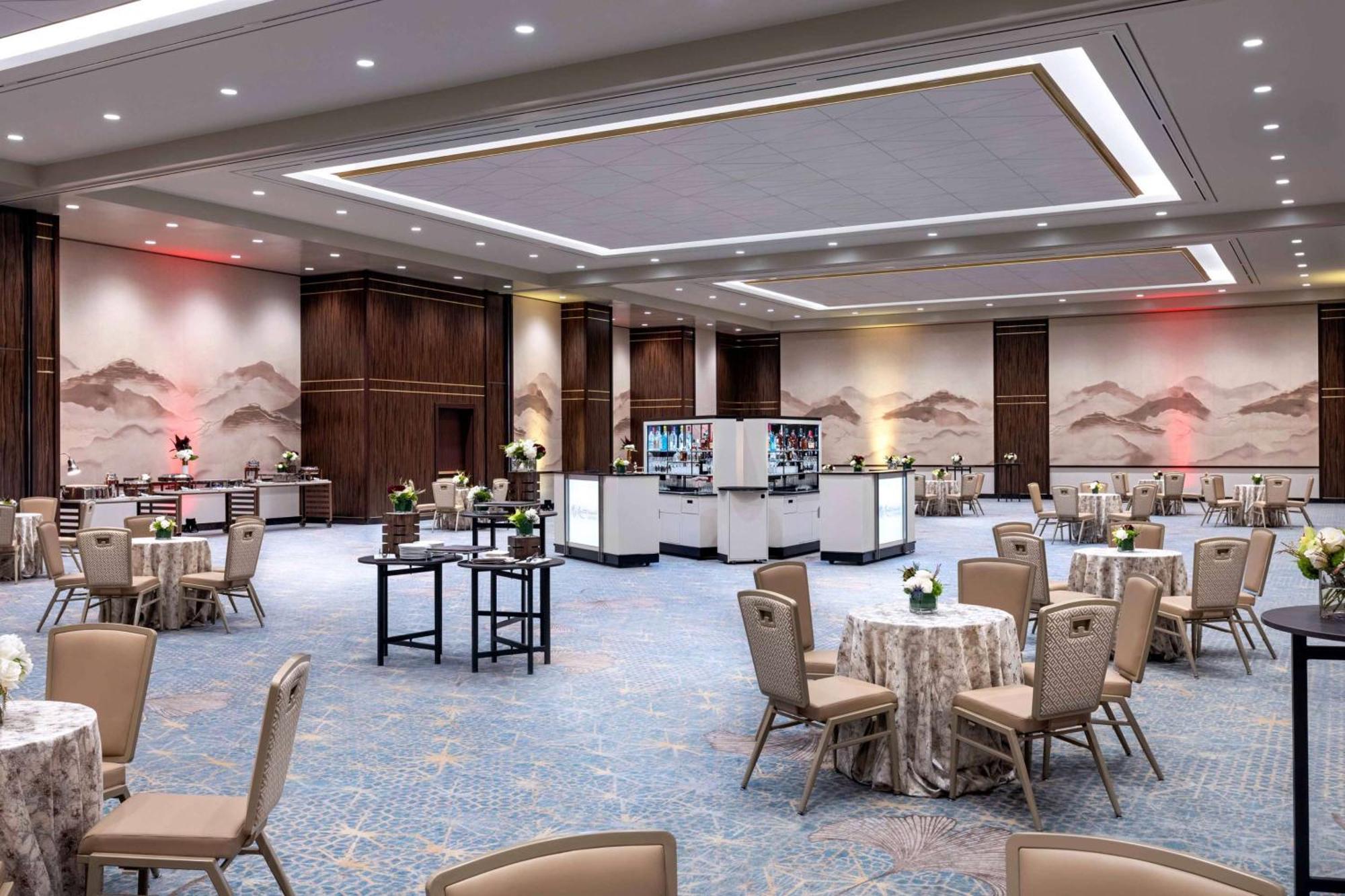 Conrad Las Vegas At Resorts World Ngoại thất bức ảnh The ballroom at the hotel